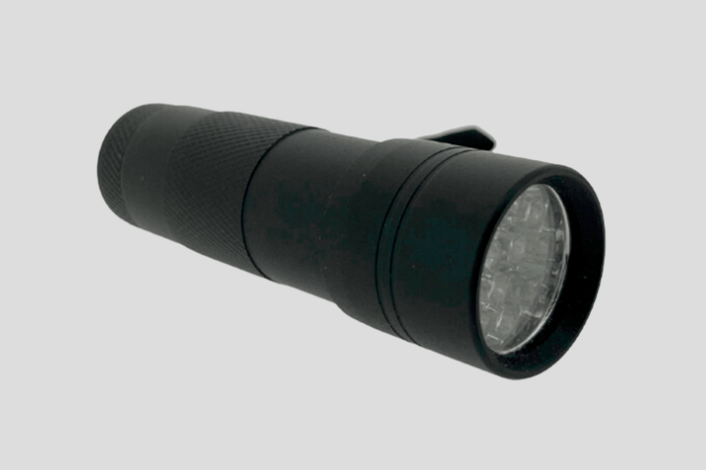 Tilbehør fra JM Band®. UV lommelygte LED spektrum