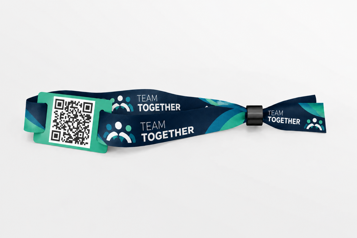 Stofarmbånd med QR-kode og farvetryk